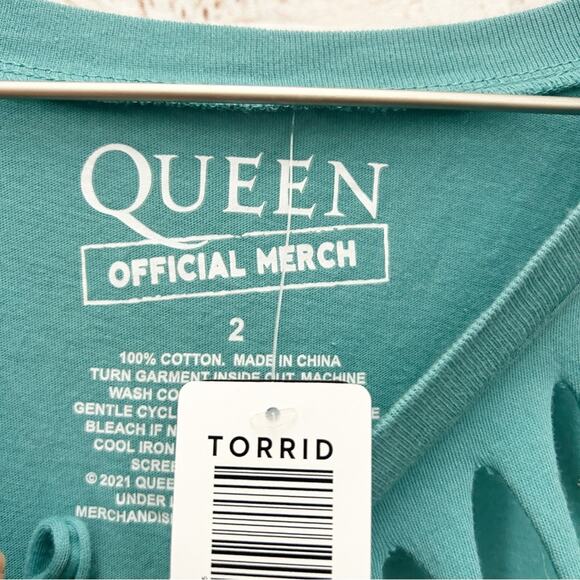 TORRID Queen Teal Dip-Dye Slashed Relaxed Fit Top Sz 2 - Picture 6 of 10